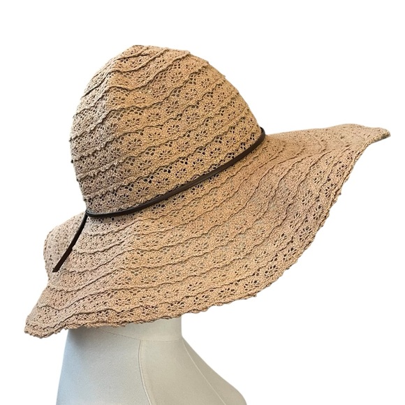 NWT Packable woven wide brim sun hat with wired brim faux leather band tan brown - Picture 2 of 14